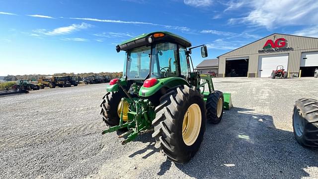 Image of John Deere 5095M equipment image 3