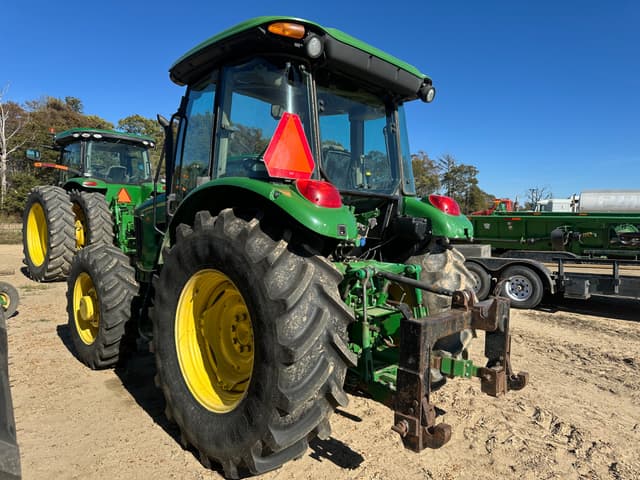 Image of John Deere 5095M equipment image 3