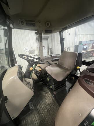 Image of John Deere 5101E equipment image 4