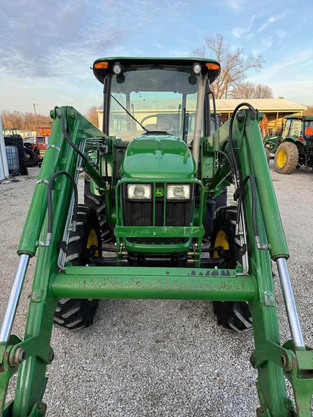 Image of John Deere 5101E equipment image 2