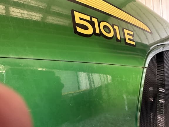 Image of John Deere 5101E Primary image