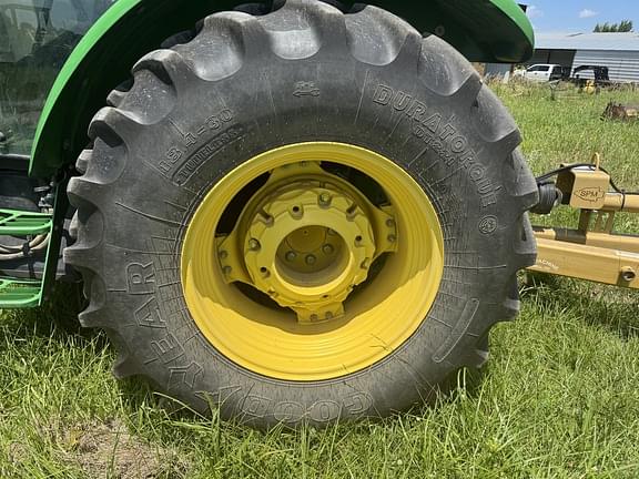 Image of John Deere 5101E equipment image 1