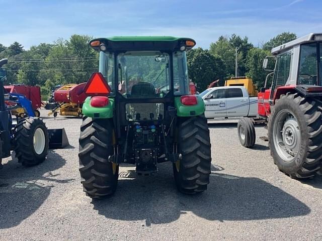 Image of John Deere 5101E equipment image 3