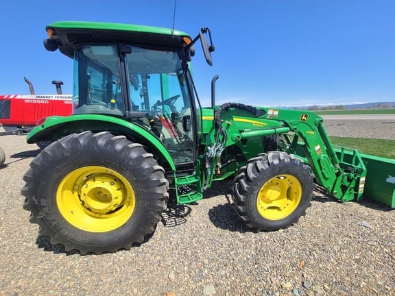 Main image John Deere 5105M