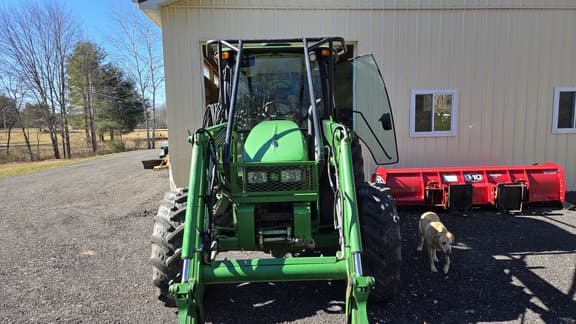 Image of John Deere 5105M equipment image 4