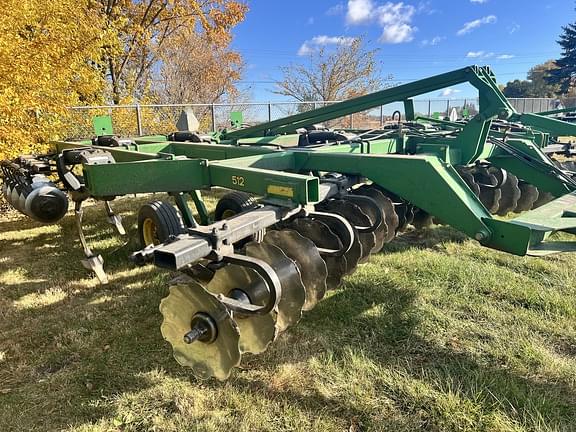 Image of John Deere 512 equipment image 1