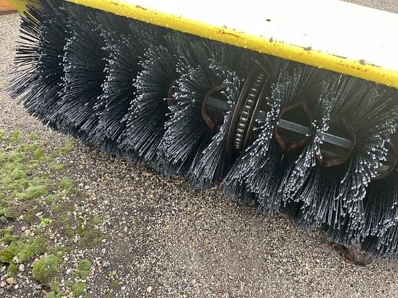 Image of John Deere 52" Broom equipment image 3
