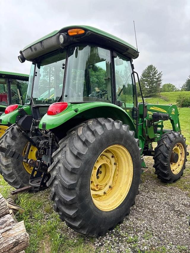 Image of John Deere 5425 equipment image 3