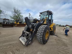 2011 John Deere 544K Image