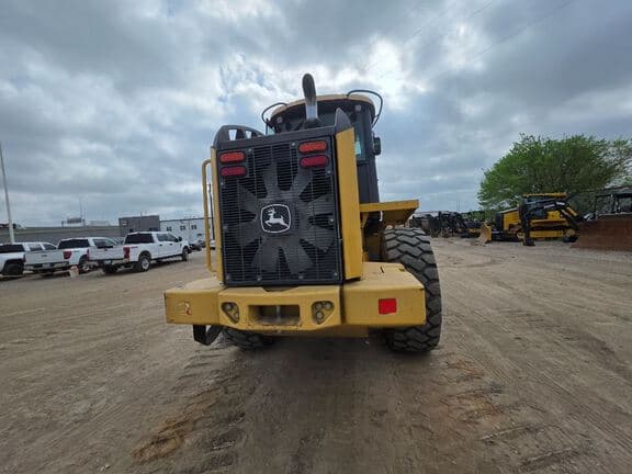 Image of John Deere 544K equipment image 2