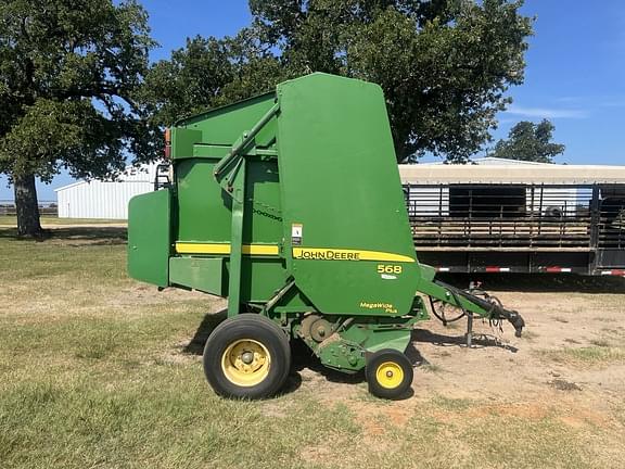 Image of John Deere 568 equipment image 2