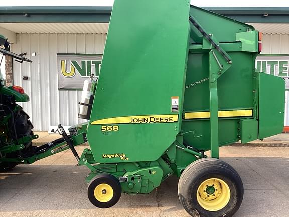 Image of John Deere 568 Primary image