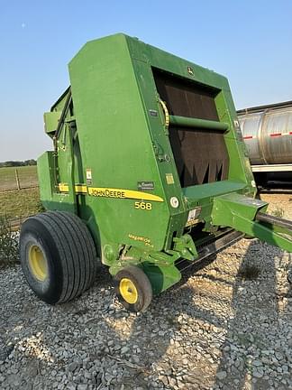 Image of John Deere 568 equipment image 4