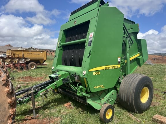 2011 John Deere 568 Mega Wide Plus Equipment Image0