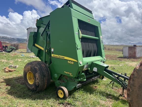 Image of John Deere 568 Mega Wide Plus equipment image 1