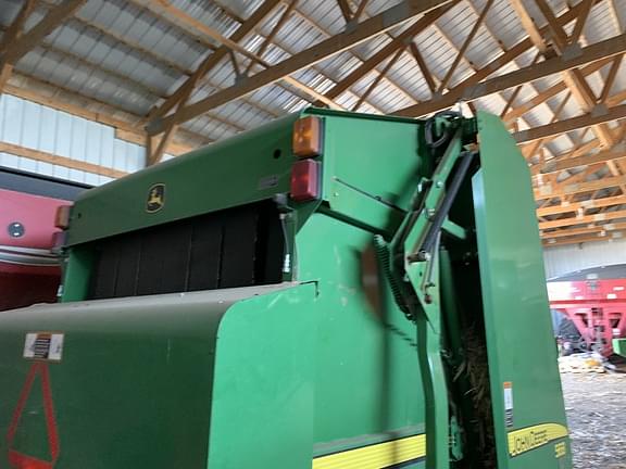 Image of John Deere 568 equipment image 2
