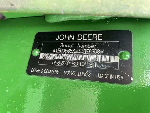 Image of John Deere 568 equipment image 1