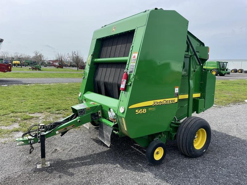 Image of John Deere 568 Primary image
