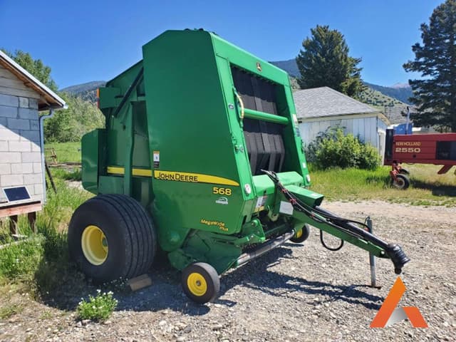 Image of John Deere 568 Mega Wide Plus equipment image 2