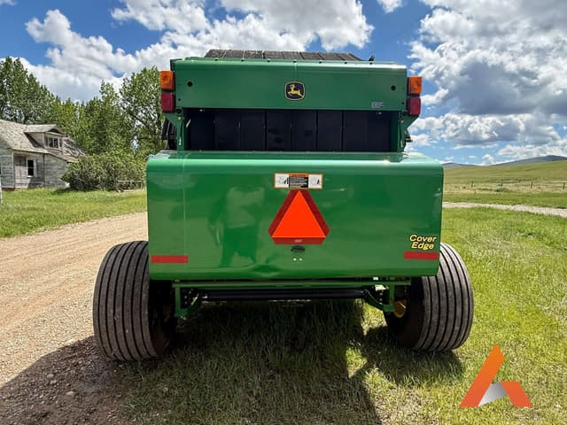 Image of John Deere 568 equipment image 3
