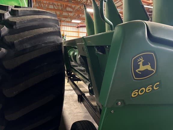 Image of John Deere 606C equipment image 2