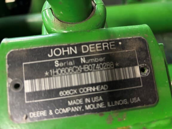 Image of John Deere 606C equipment image 1