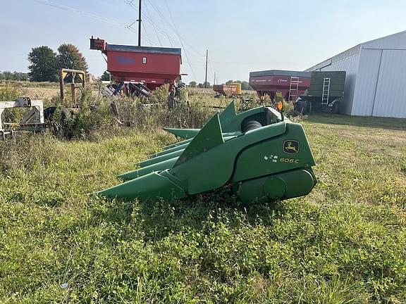 Image of John Deere 606C equipment image 4