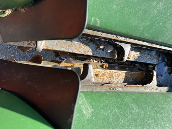 Image of John Deere 606C equipment image 3