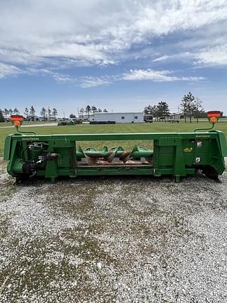 Image of John Deere 606C equipment image 4