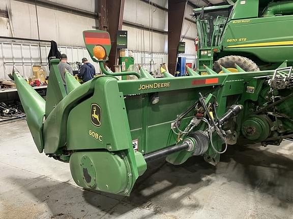 Image of John Deere 608C equipment image 1