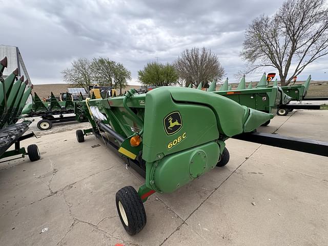 Image of John Deere 608C equipment image 4