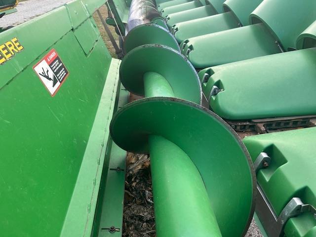 Image of John Deere 608C equipment image 3