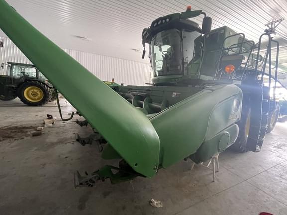 Image of John Deere 608C equipment image 4