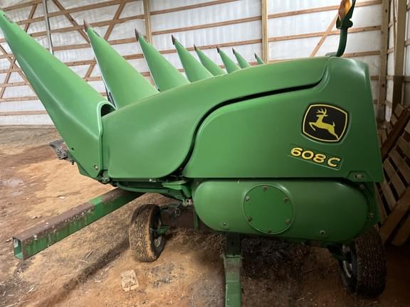 Image of John Deere 608C Primary image