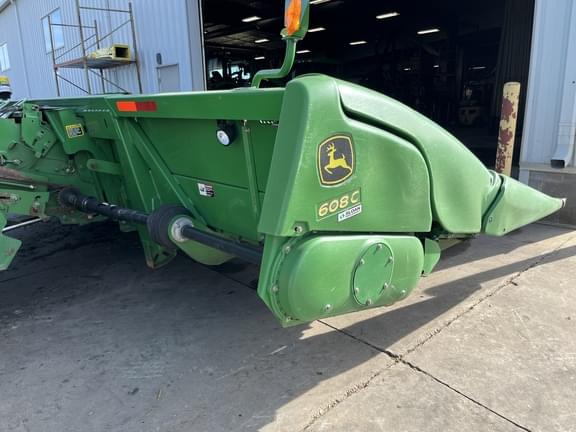 Image of John Deere 608C equipment image 3