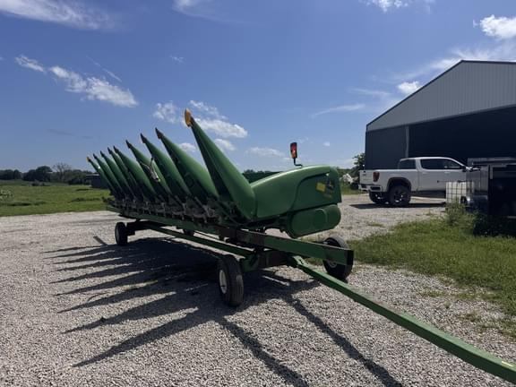 Image of John Deere 608C Primary image