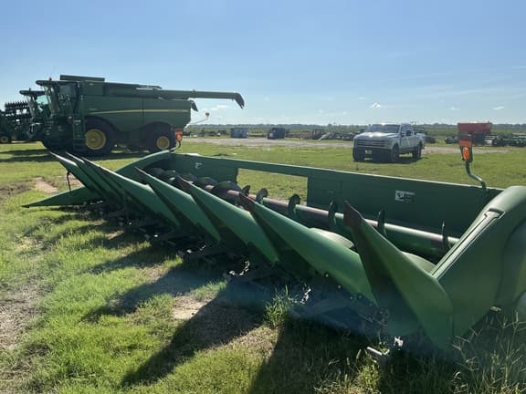 Image of John Deere 608C equipment image 1