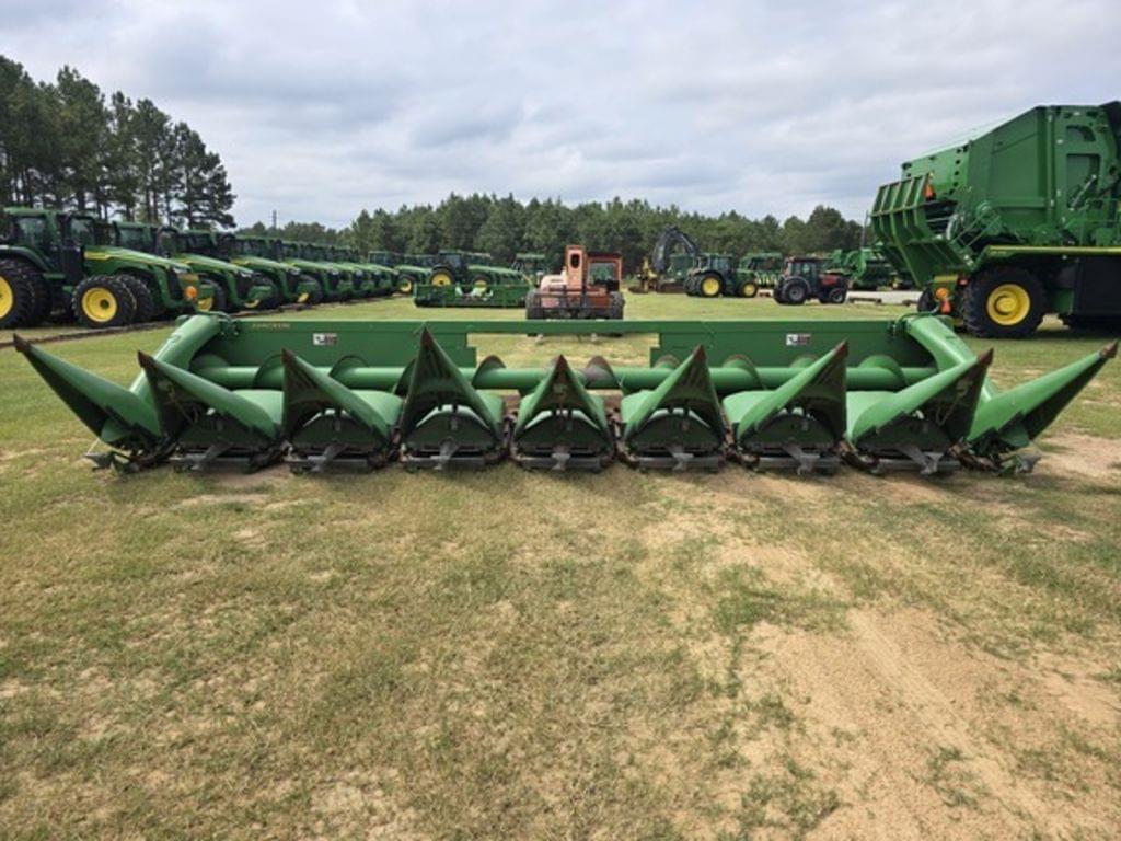 Image of John Deere 608C Primary image