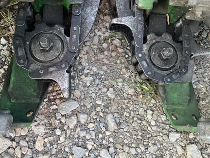 Image of John Deere 608C equipment image 2