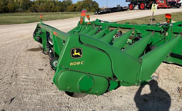 Image of John Deere 608C equipment image 2