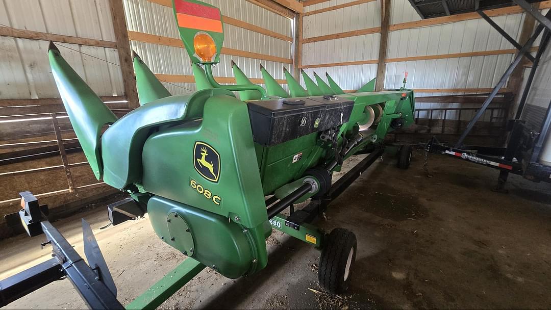 Image of John Deere 608C Primary image