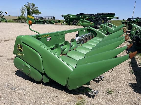 Image of John Deere 608C Primary image