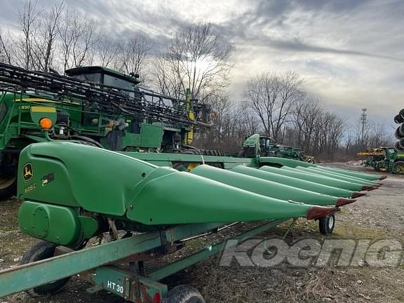 Image of John Deere 608C equipment image 1