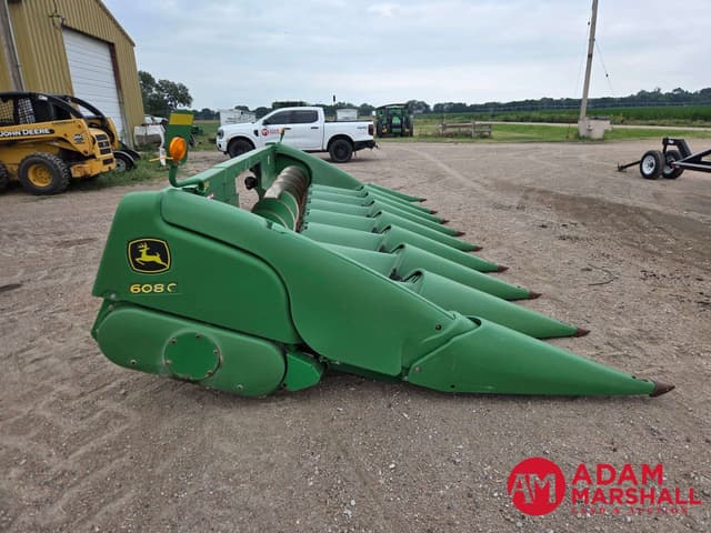 Image of John Deere 608C equipment image 2