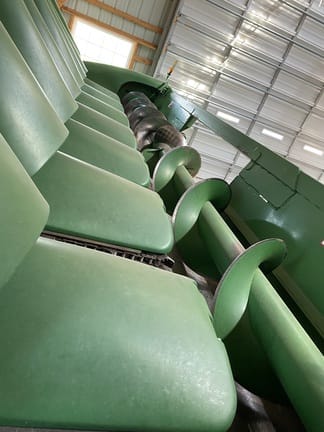2011 John Deere 608C Equipment Image0