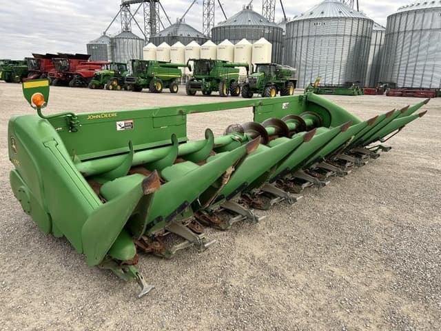 Image of John Deere 608C equipment image 1