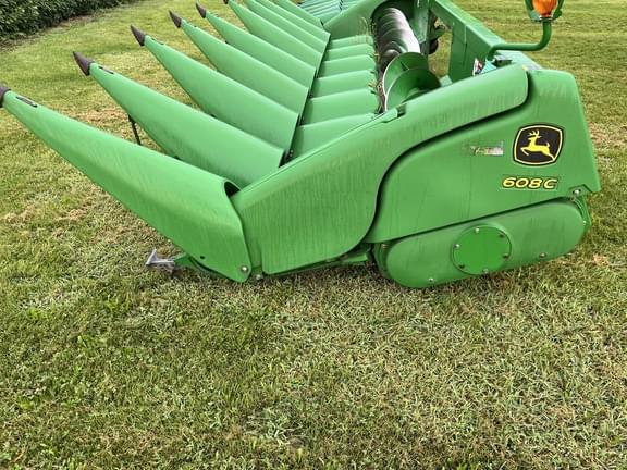 Image of John Deere 608C equipment image 1