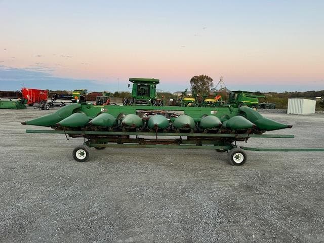 Image of John Deere 608C equipment image 1