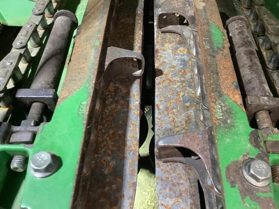 Image of John Deere 608C equipment image 4