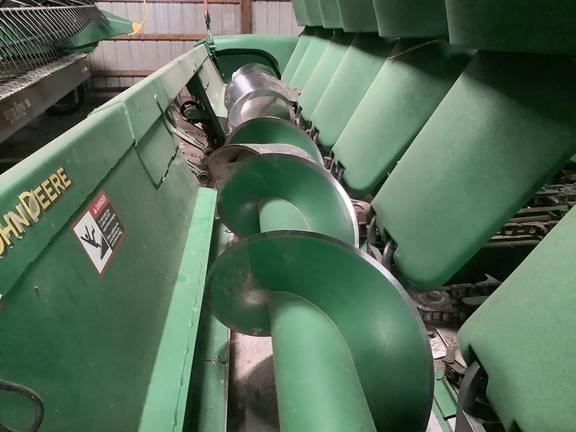 Image of John Deere 608C equipment image 2